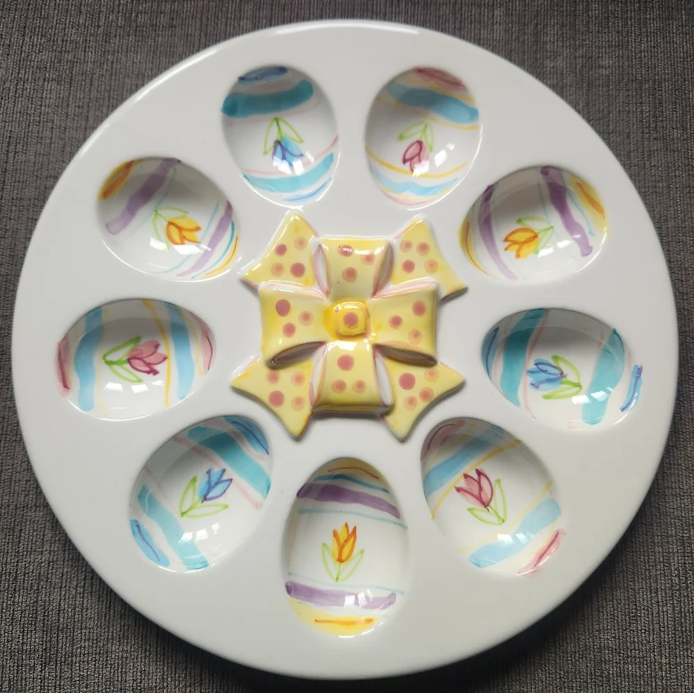 NWT Ceramic Deviled Egg Serving Dish Easter Egg 10 Inch - Picture 9 of 9